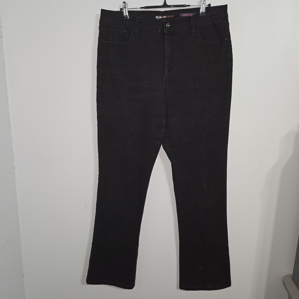 P#10 Style & Co Womens Size 12 Black‎ Denim Jeans